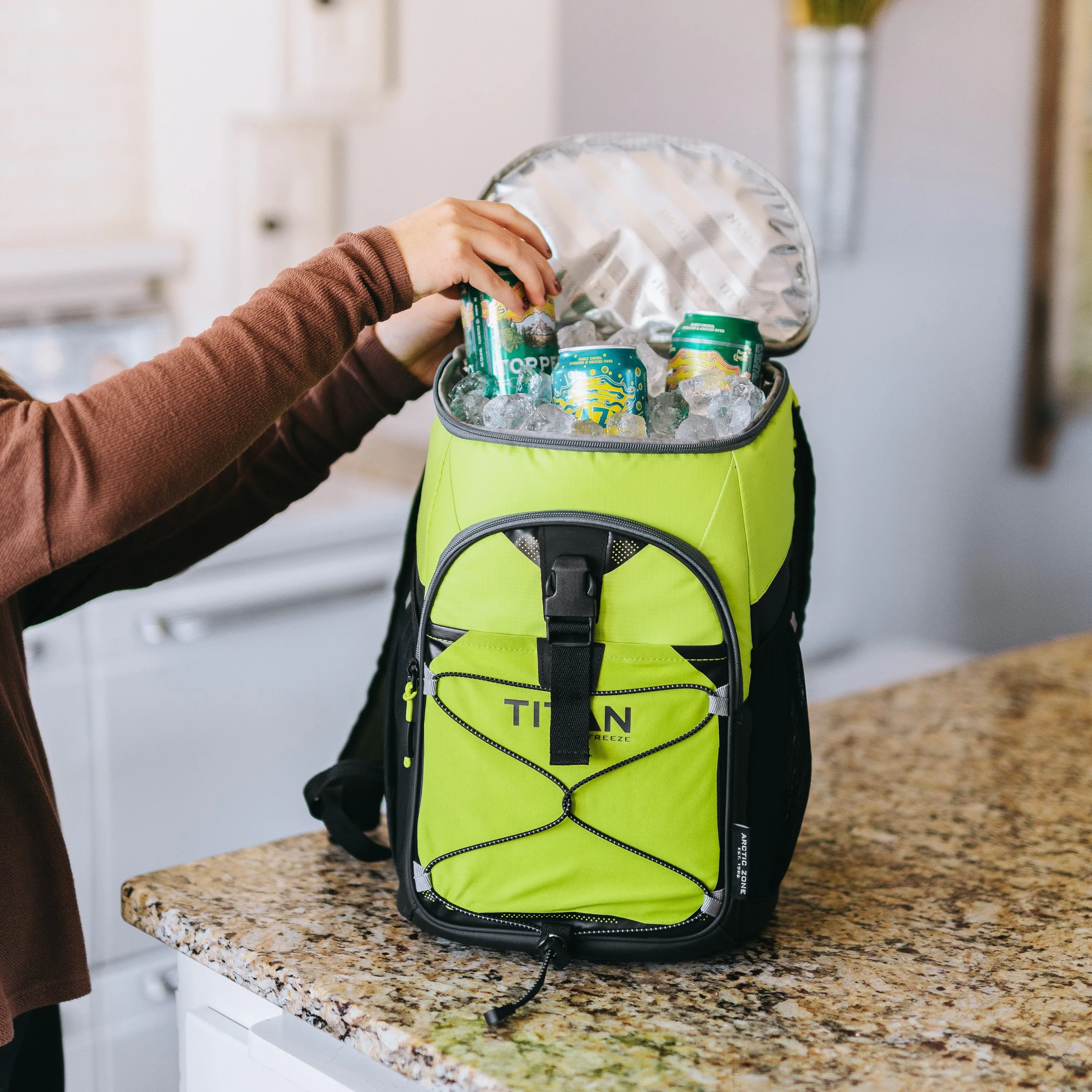 24 Can Backpack Cooler