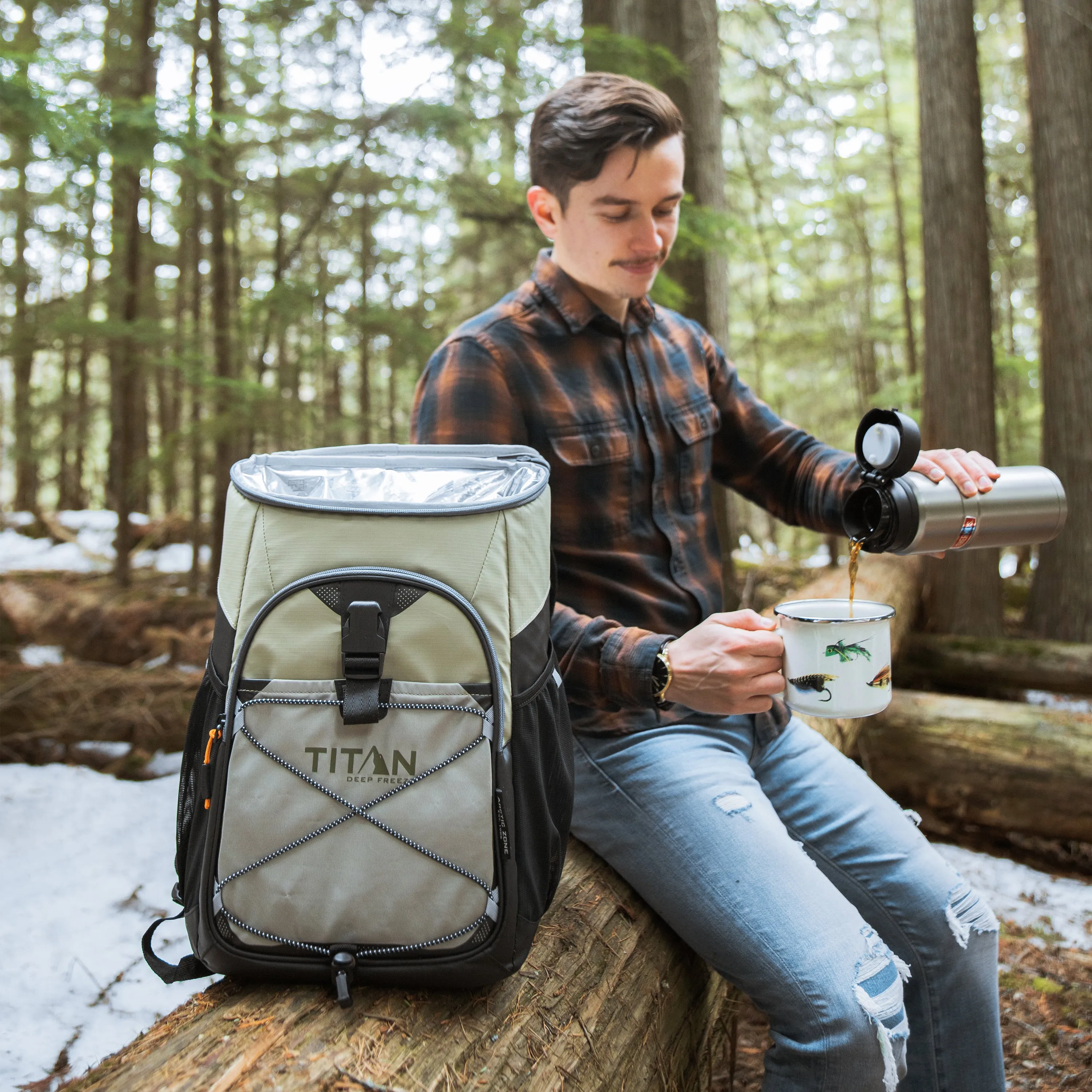 24 Can Backpack Cooler