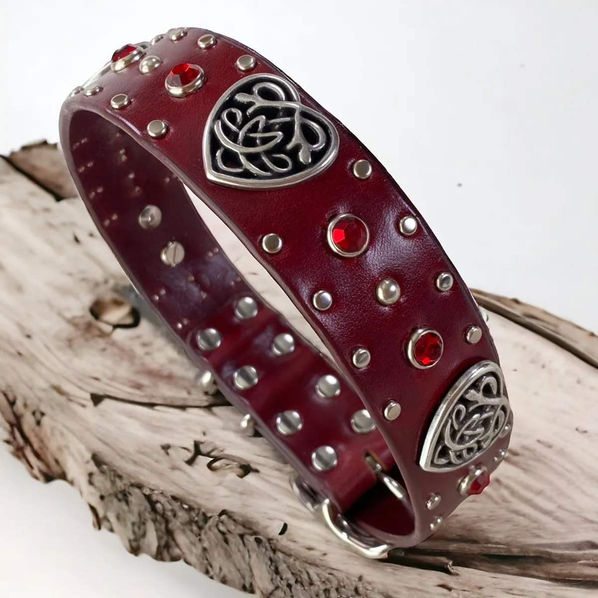 Celtic  Heart Single Layer Leather Dog Collar