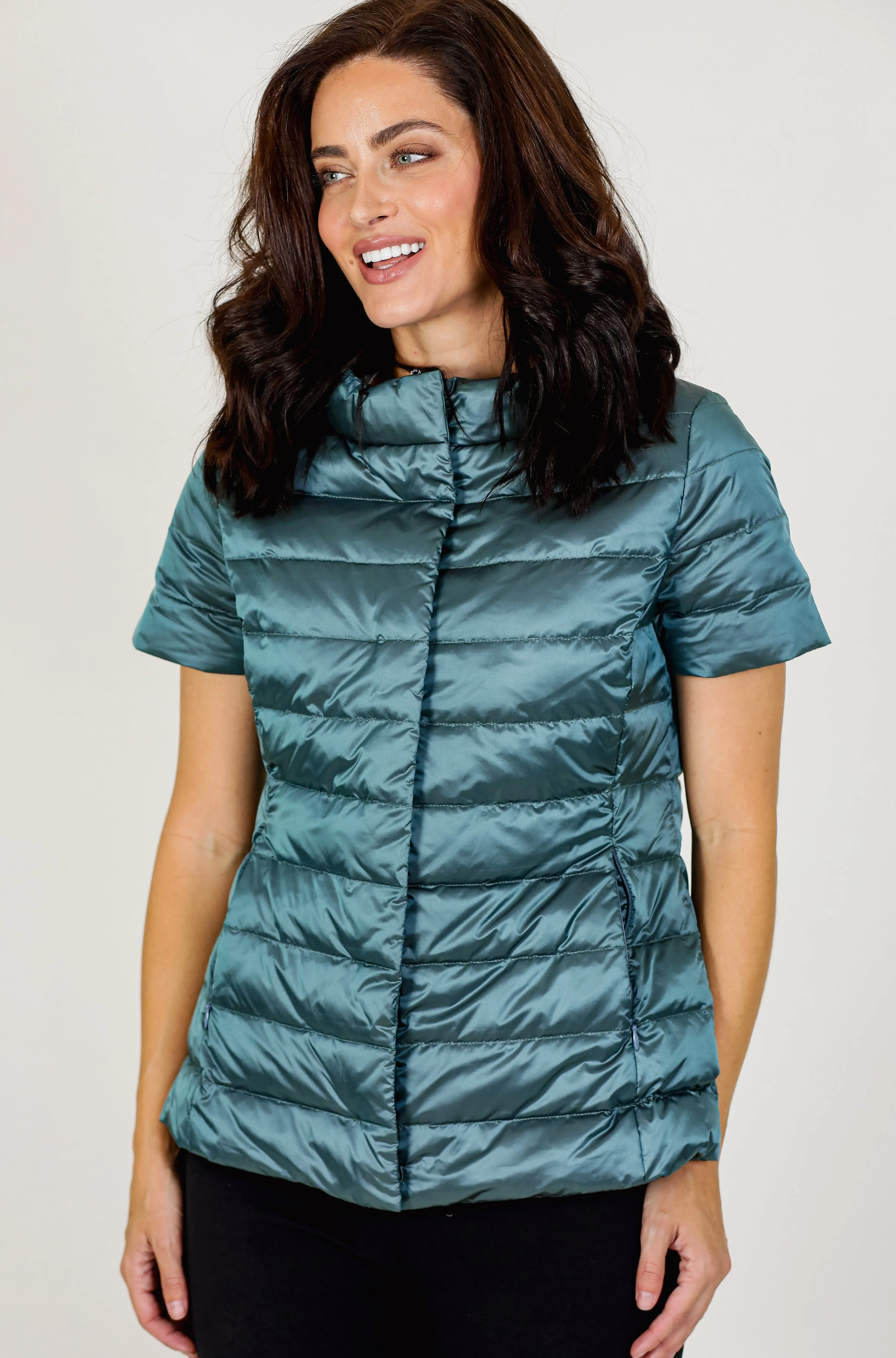 Chalet Short Sleeve Down Jacket