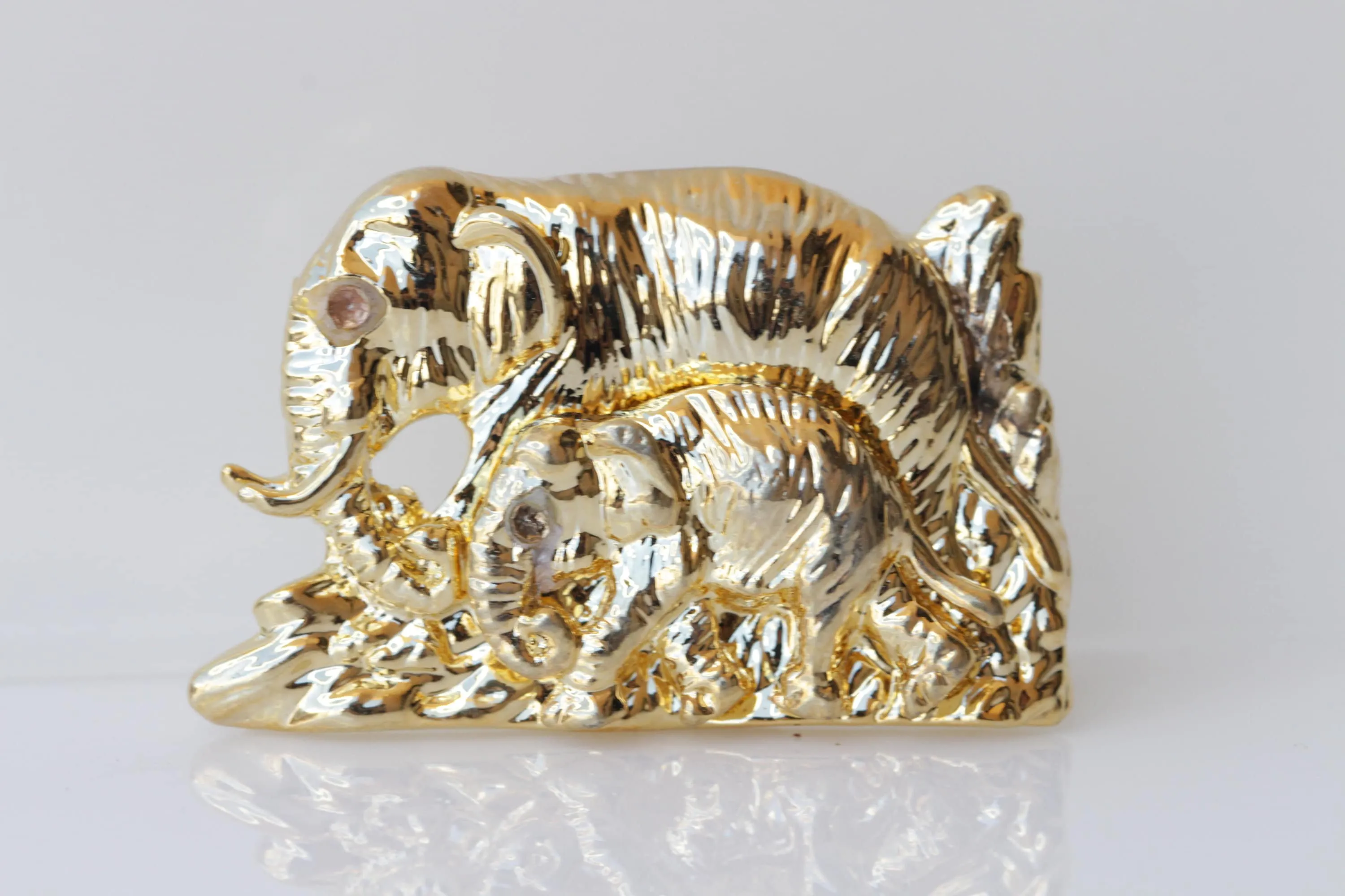 ELEPHANT GOLD BROOCH