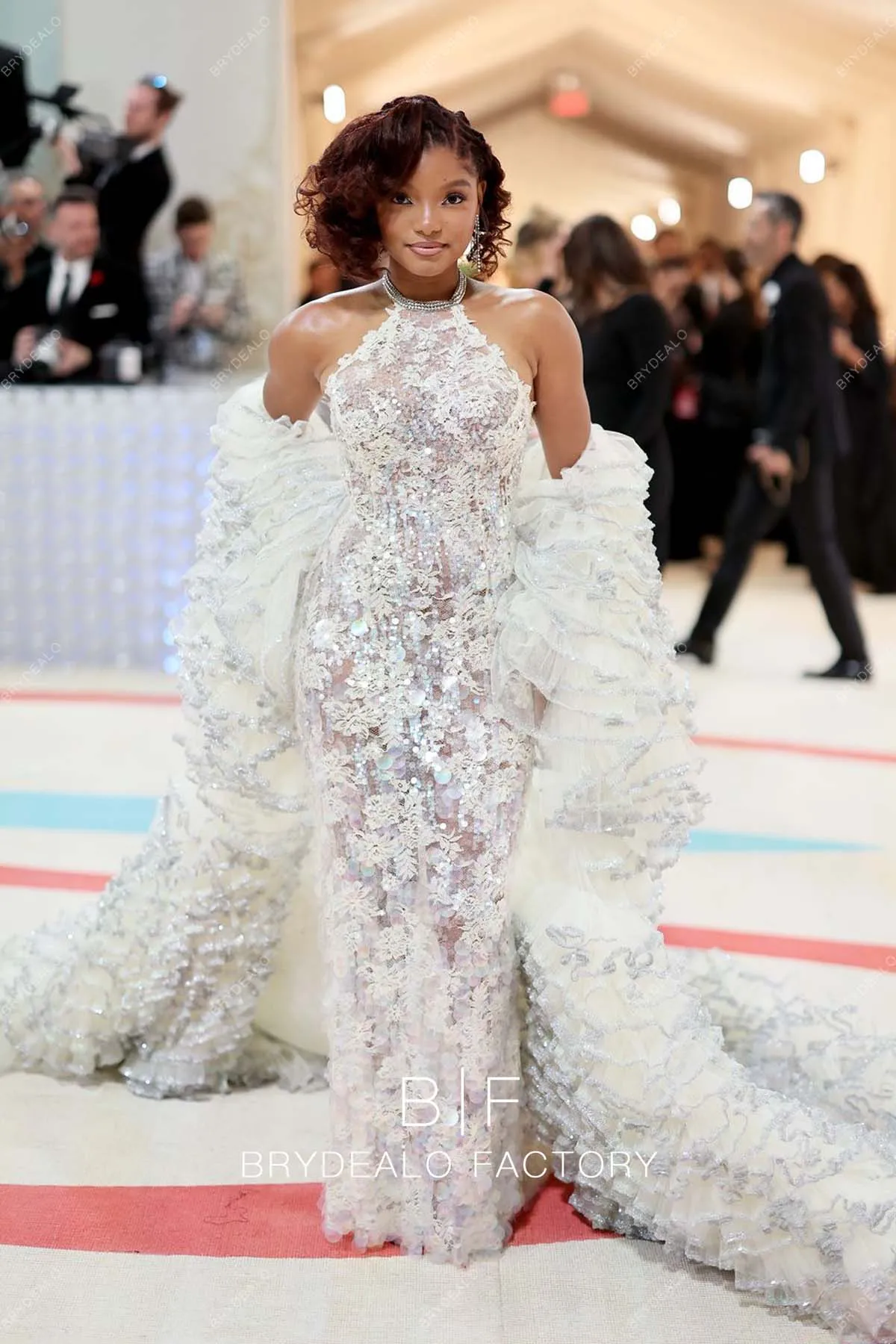 Halle Bailey 2023 Met Gala Sparkly Lace Mermaid Dress with Ruffled Coat