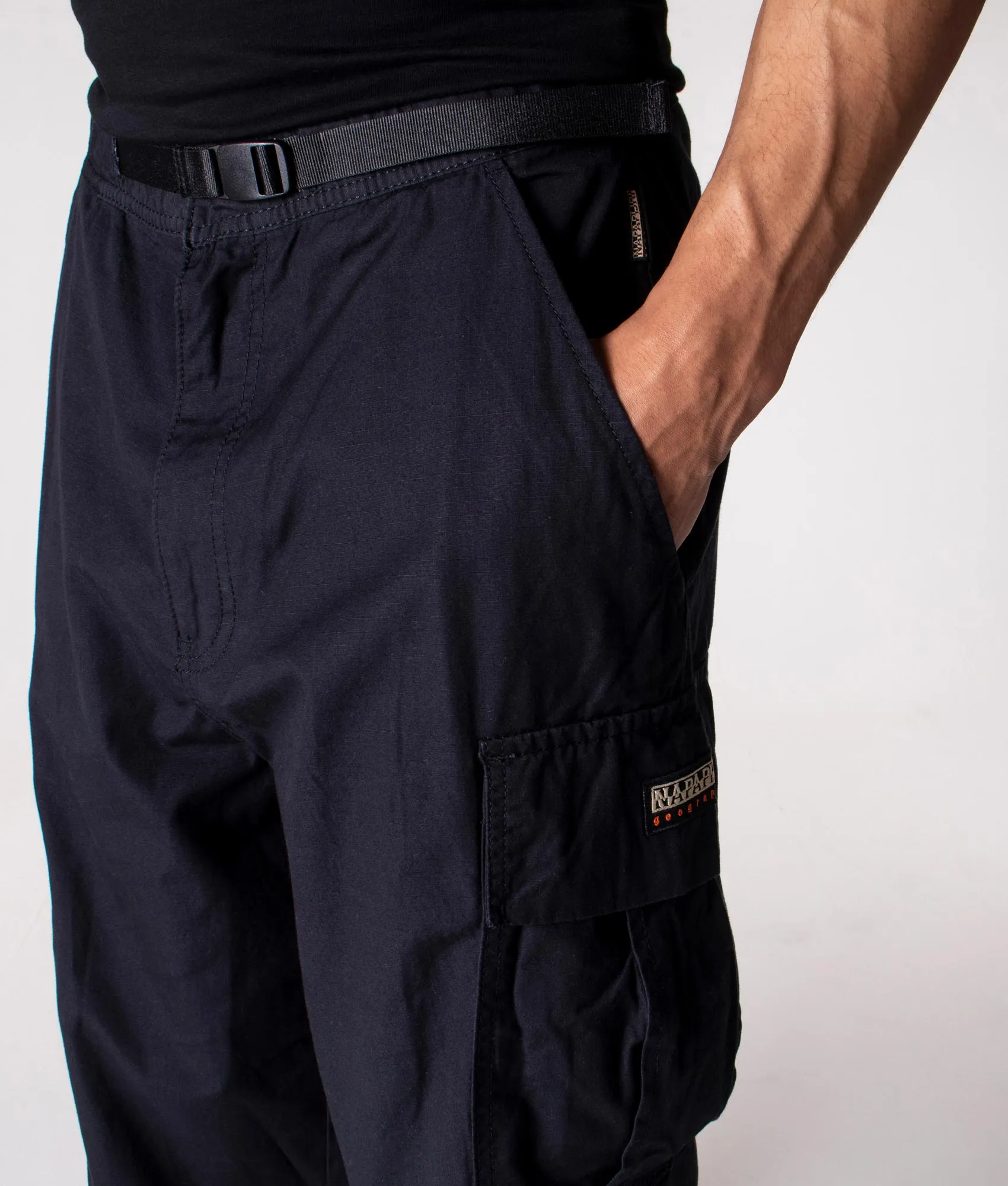 Relaxed Fit M-Dru Cargo Pants