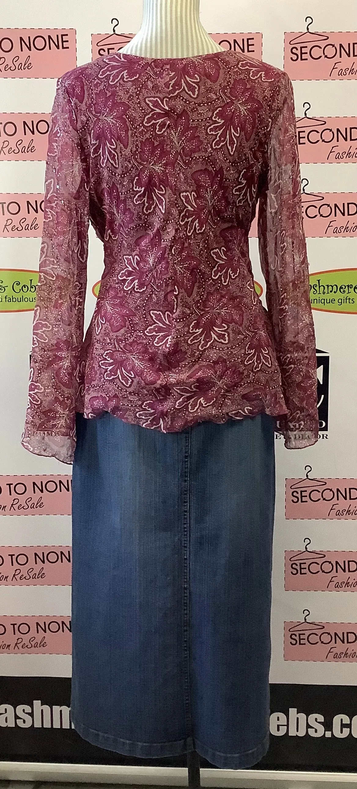 Sweetly Silk Overlay Top (L)