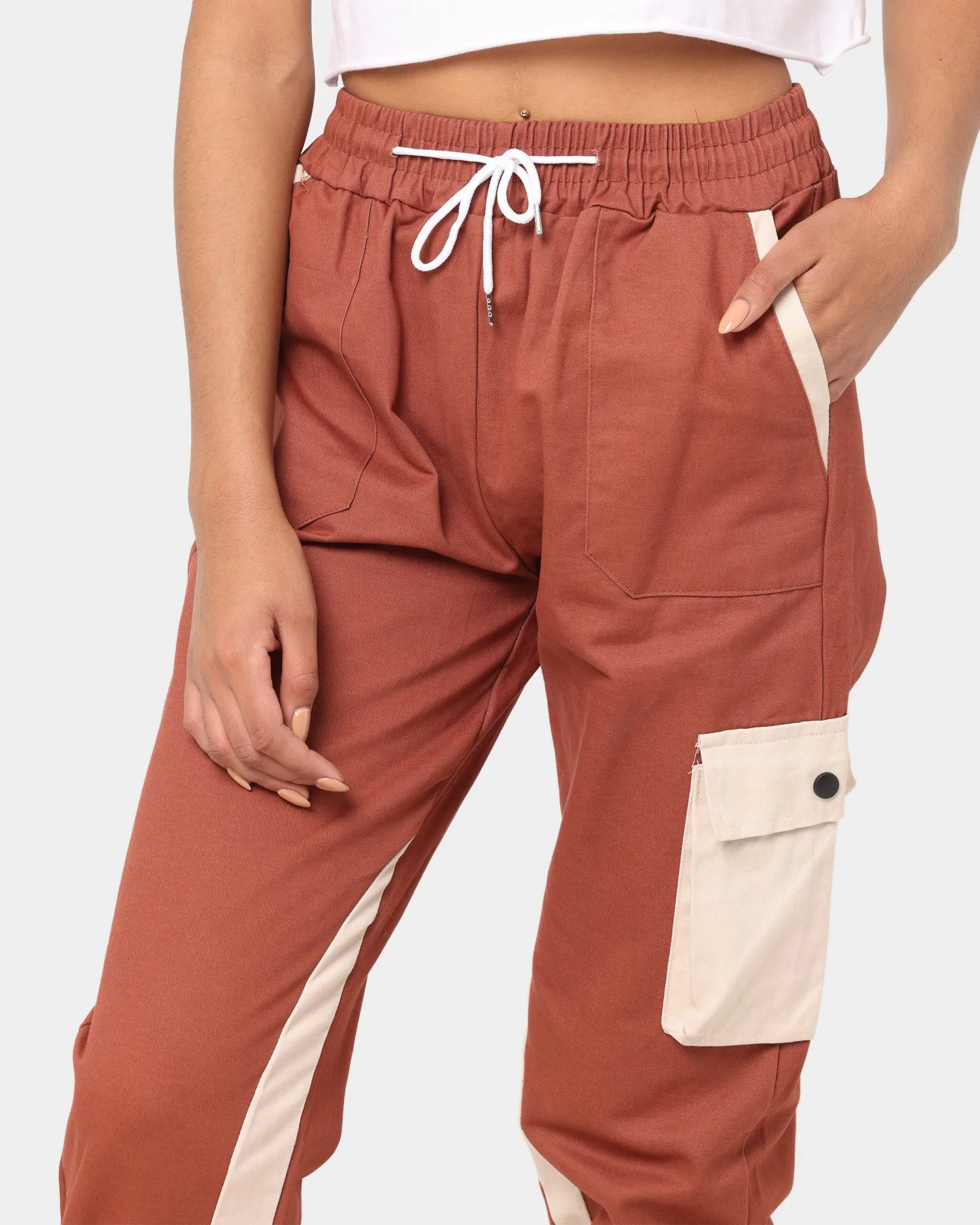 XXIII Women's Asta Cargo Pant Brown