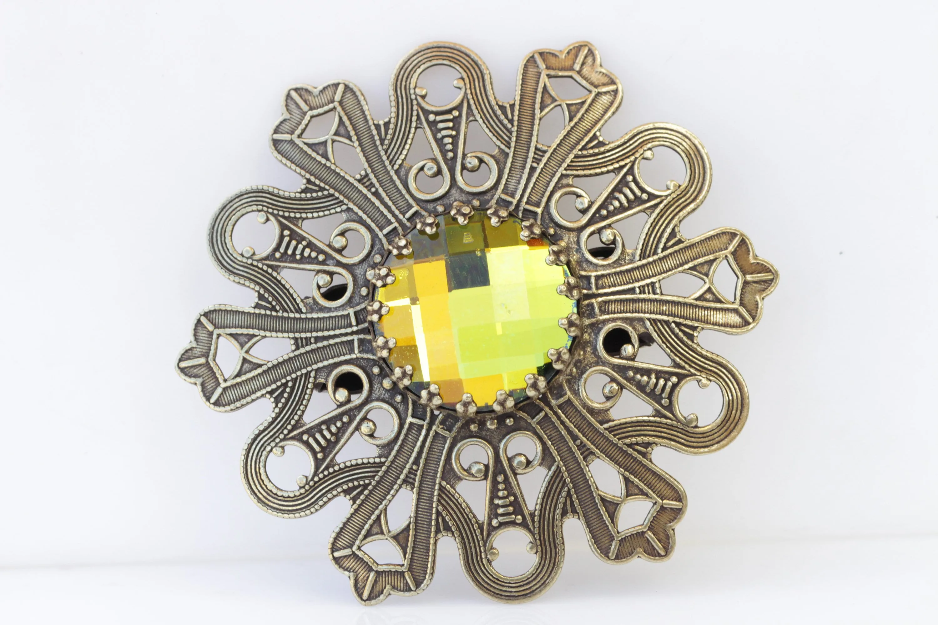 YELLOW GREEN BROOCH